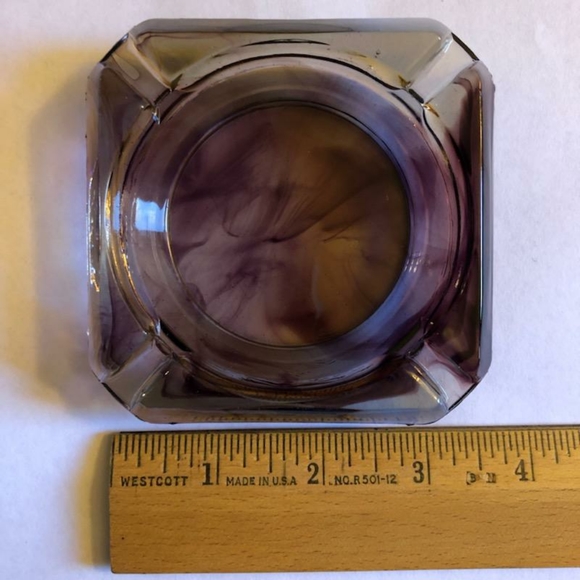 Vintage Purple Glass Ashtray - Picture 7 of 16